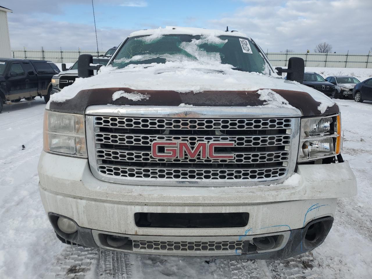 2012 GMC Sierra - Image 5