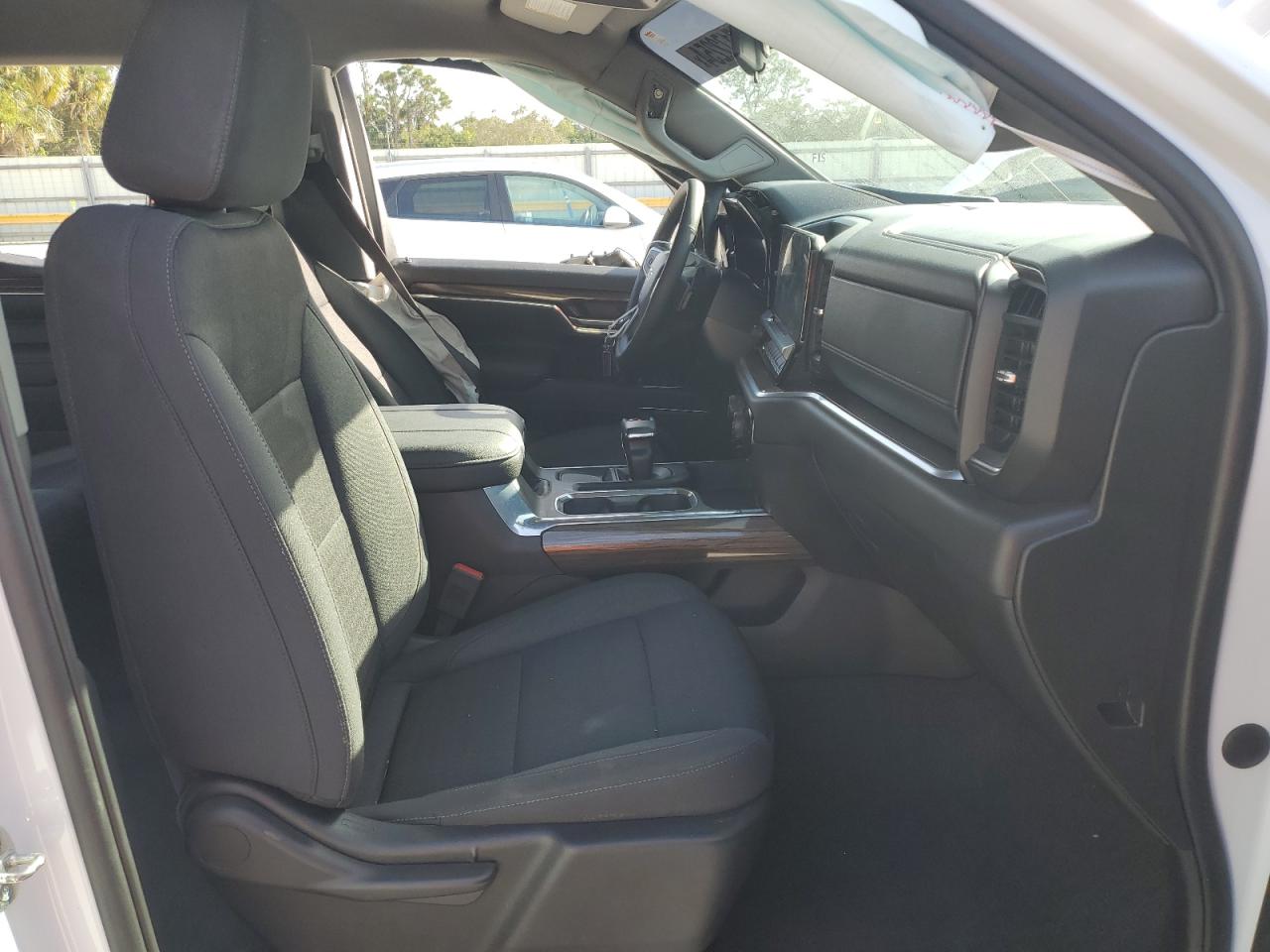 2023 Chevrolet Silverado - Image 7