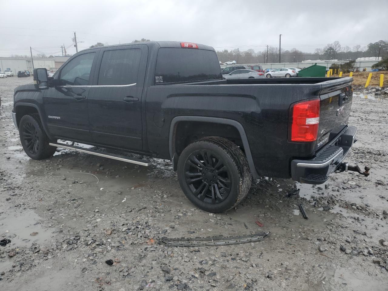 2017 GMC Sierra - Image 2