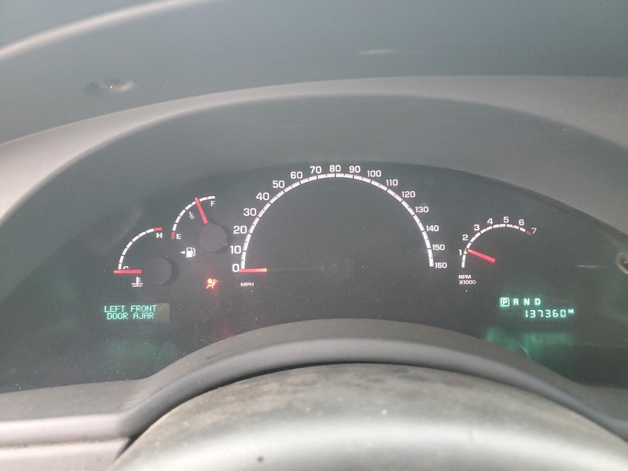 2005 Chrysler Pacifica - Image 9