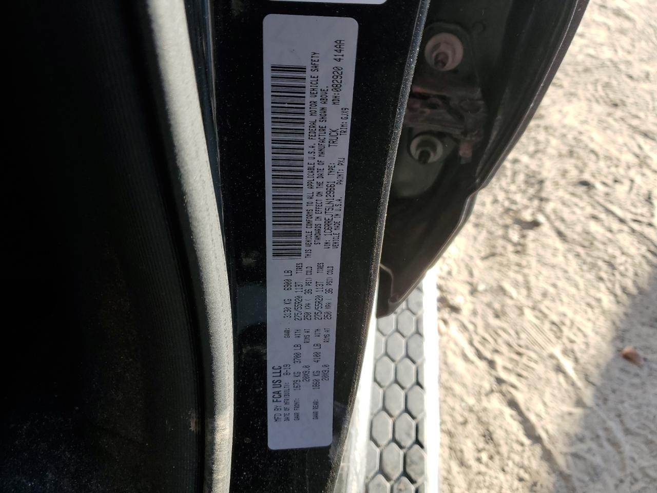 2020 RAM 1500 - Image 12