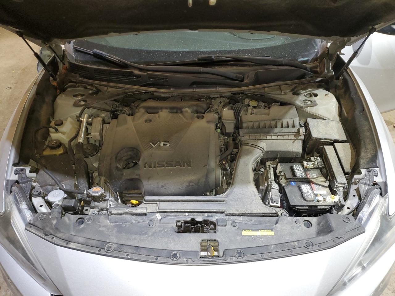 2017 Nissan Maxima - Image 13