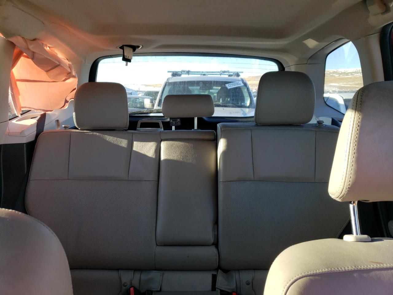 2015 Subaru Forester - Image 10