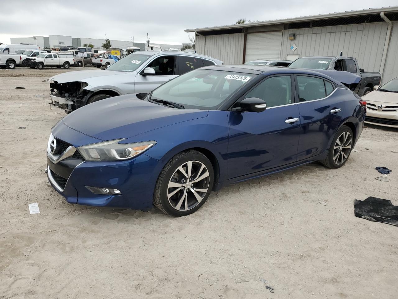 2016 Nissan Maxima - Image 1