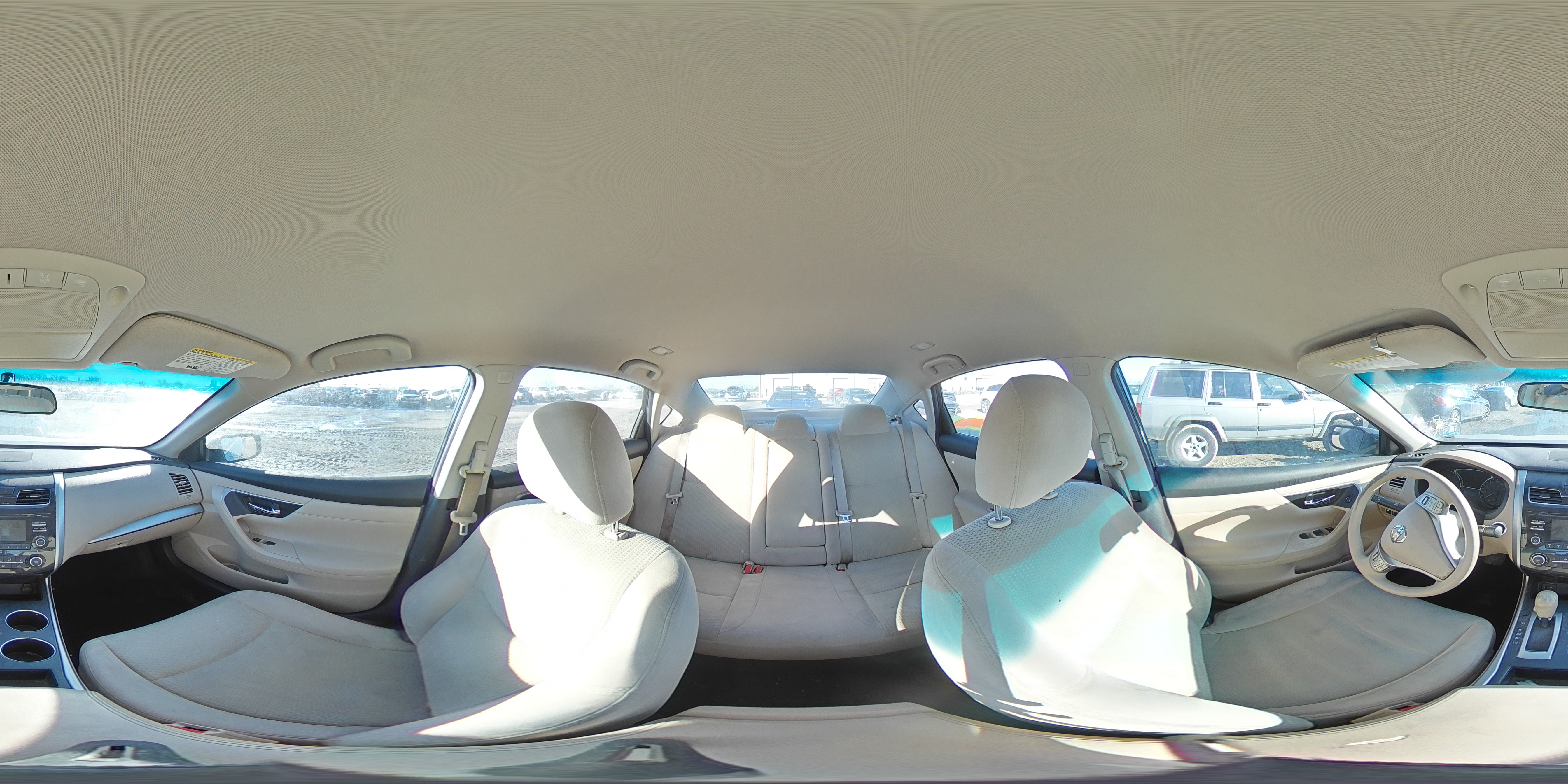 2015 Nissan Altima - Image 13