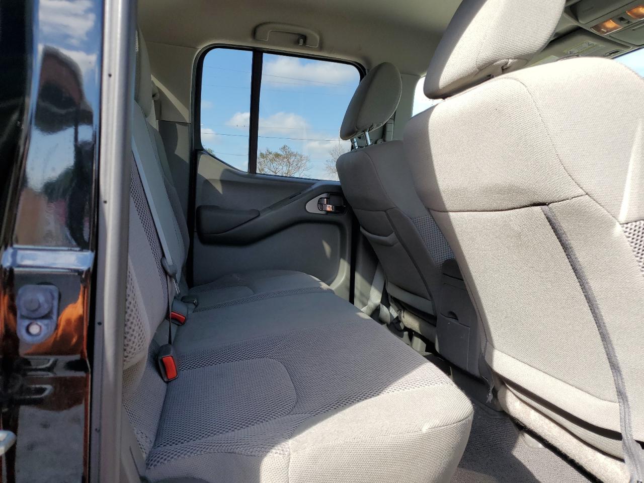 2019 Nissan Navara (Frontier) - Image 10