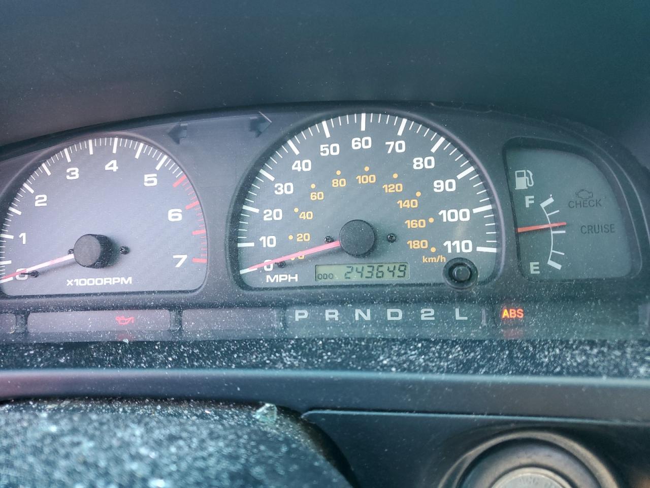 2001 Toyota 4Runner - Image 9