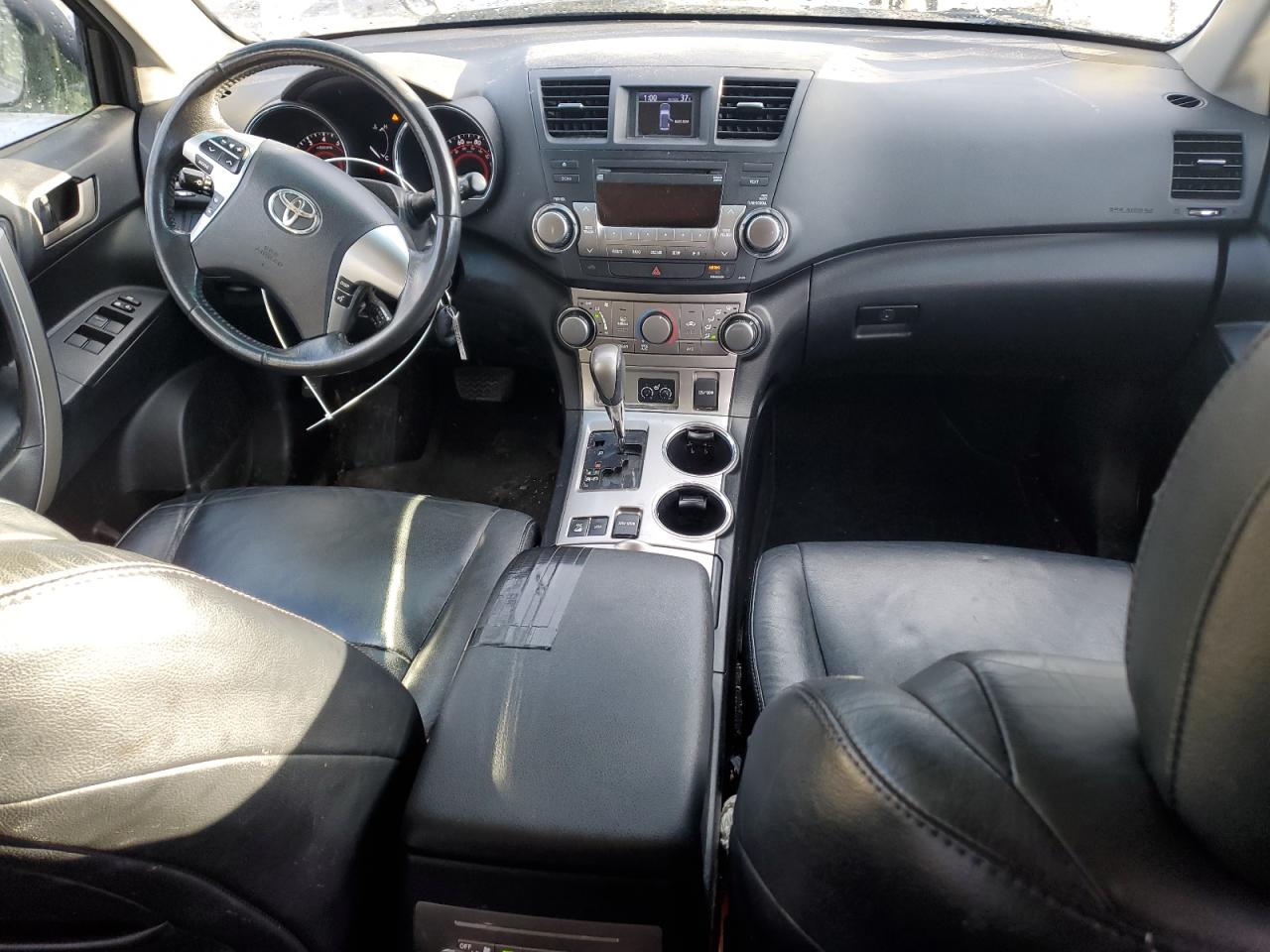 2011 Toyota Highlander - Image 8