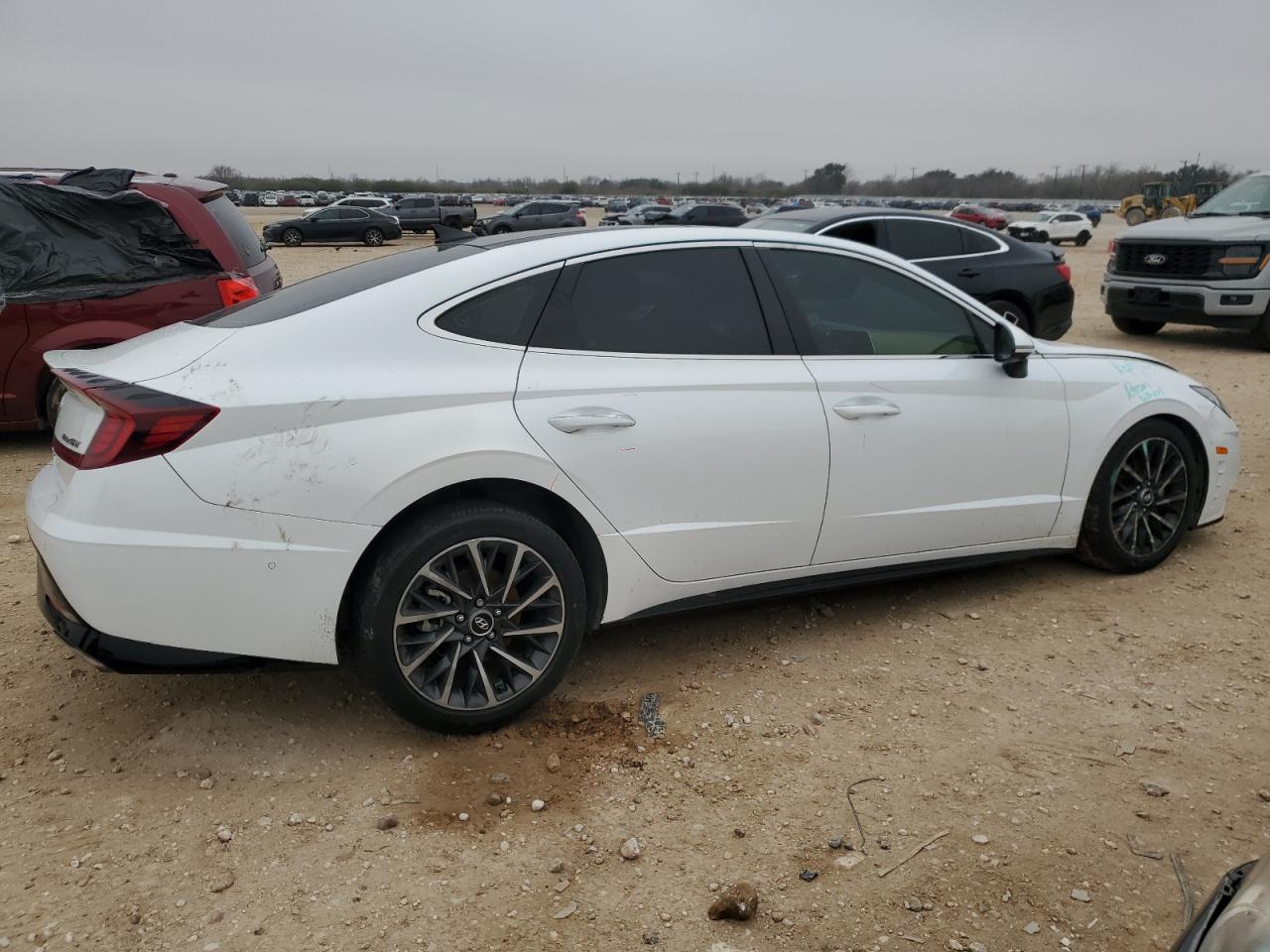 2020 Hyundai Sonata - Image 3