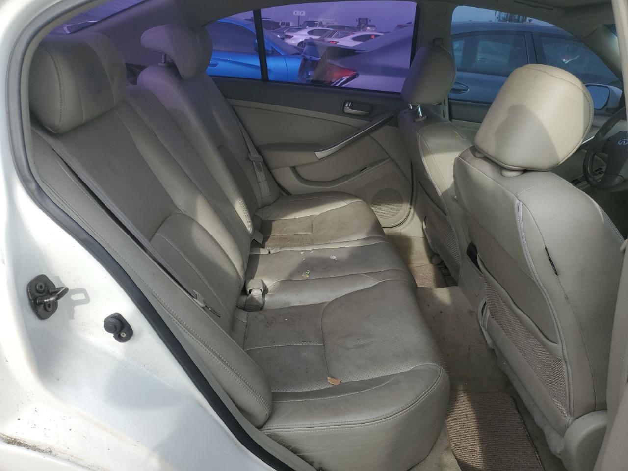 2004 Infiniti G - Image 10