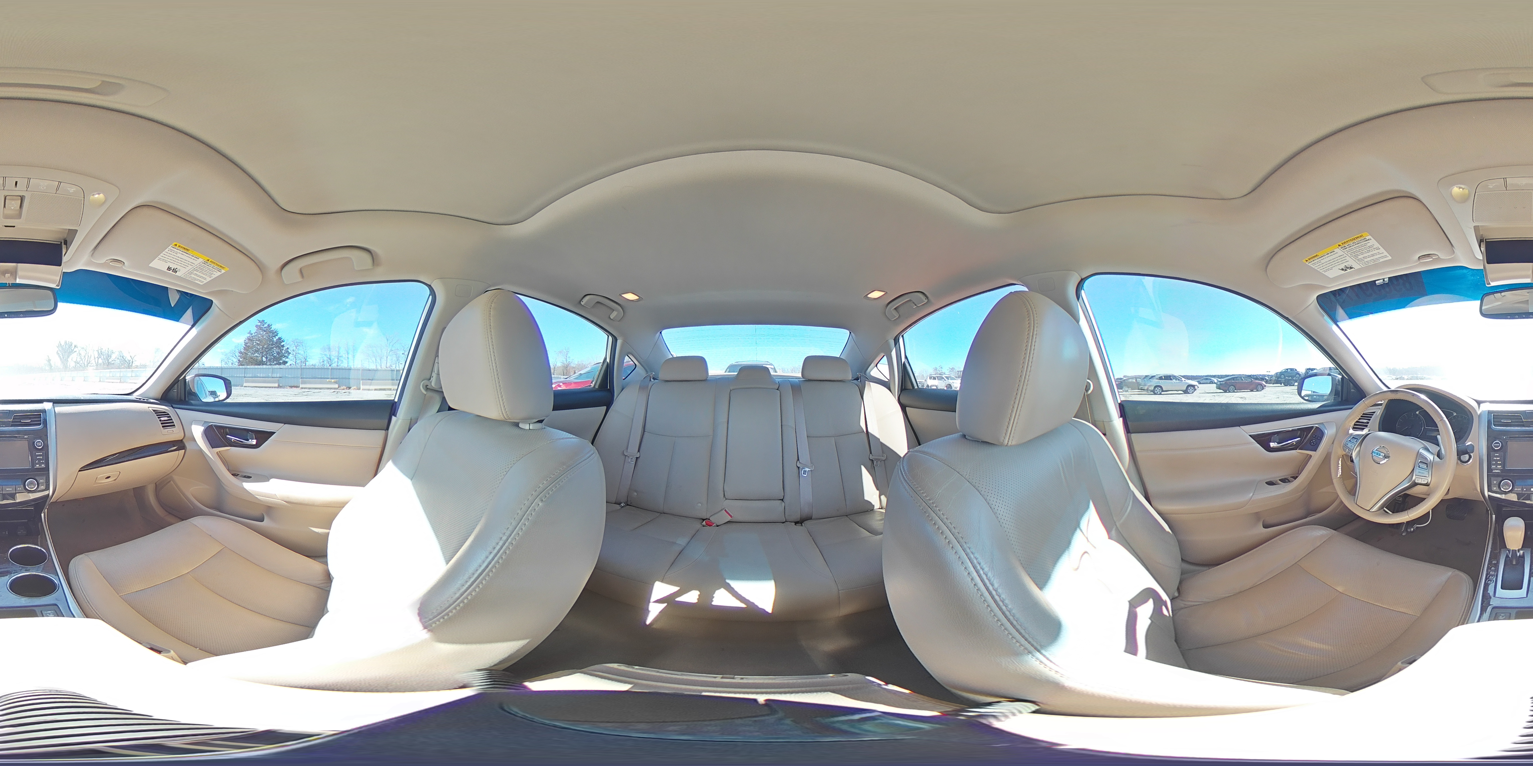 2014 Nissan Altima - Image 14