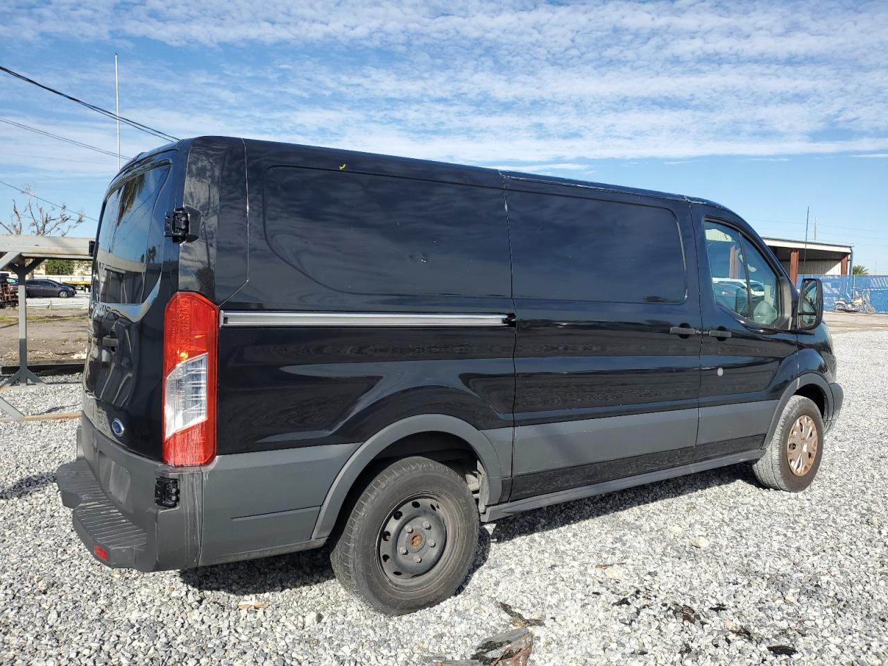 2015 Ford Transit - Image 3
