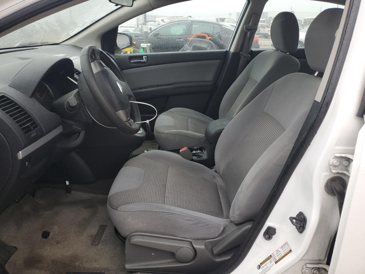 2012 Nissan Sentra - Image 7