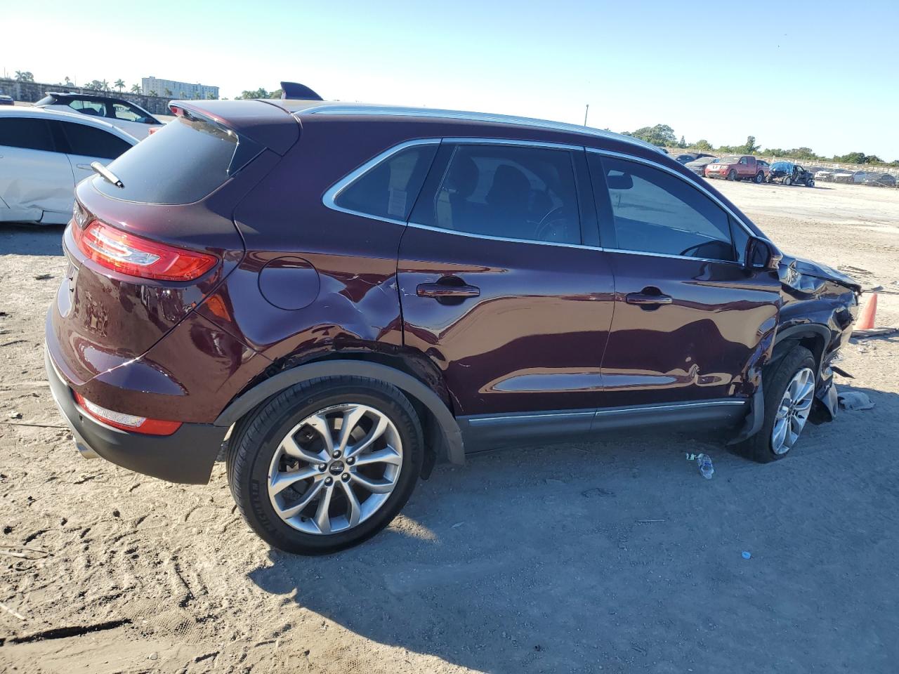 2019 Lincoln MKC - Image 3