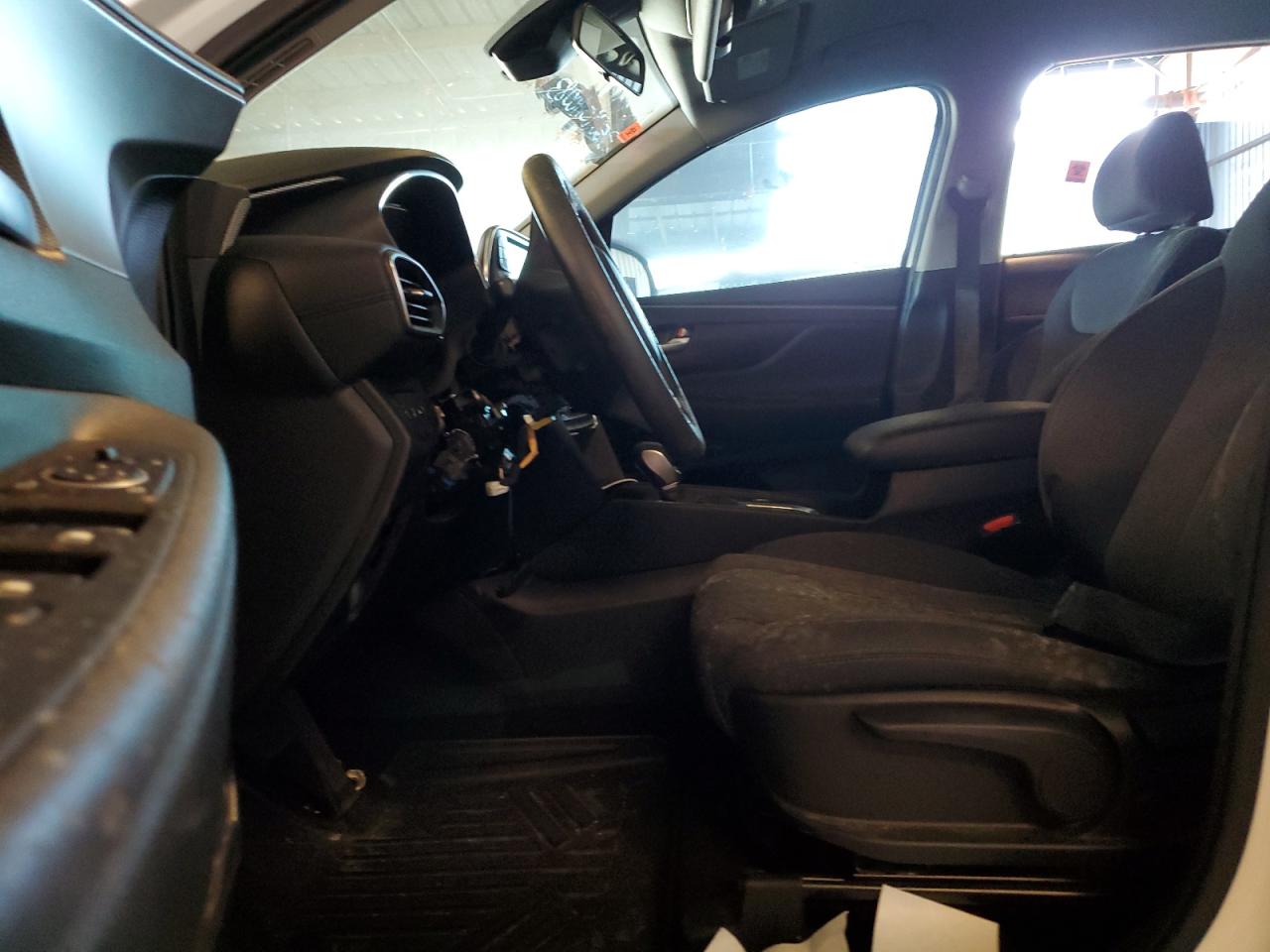 2019 Hyundai Santa Fe - Image 7