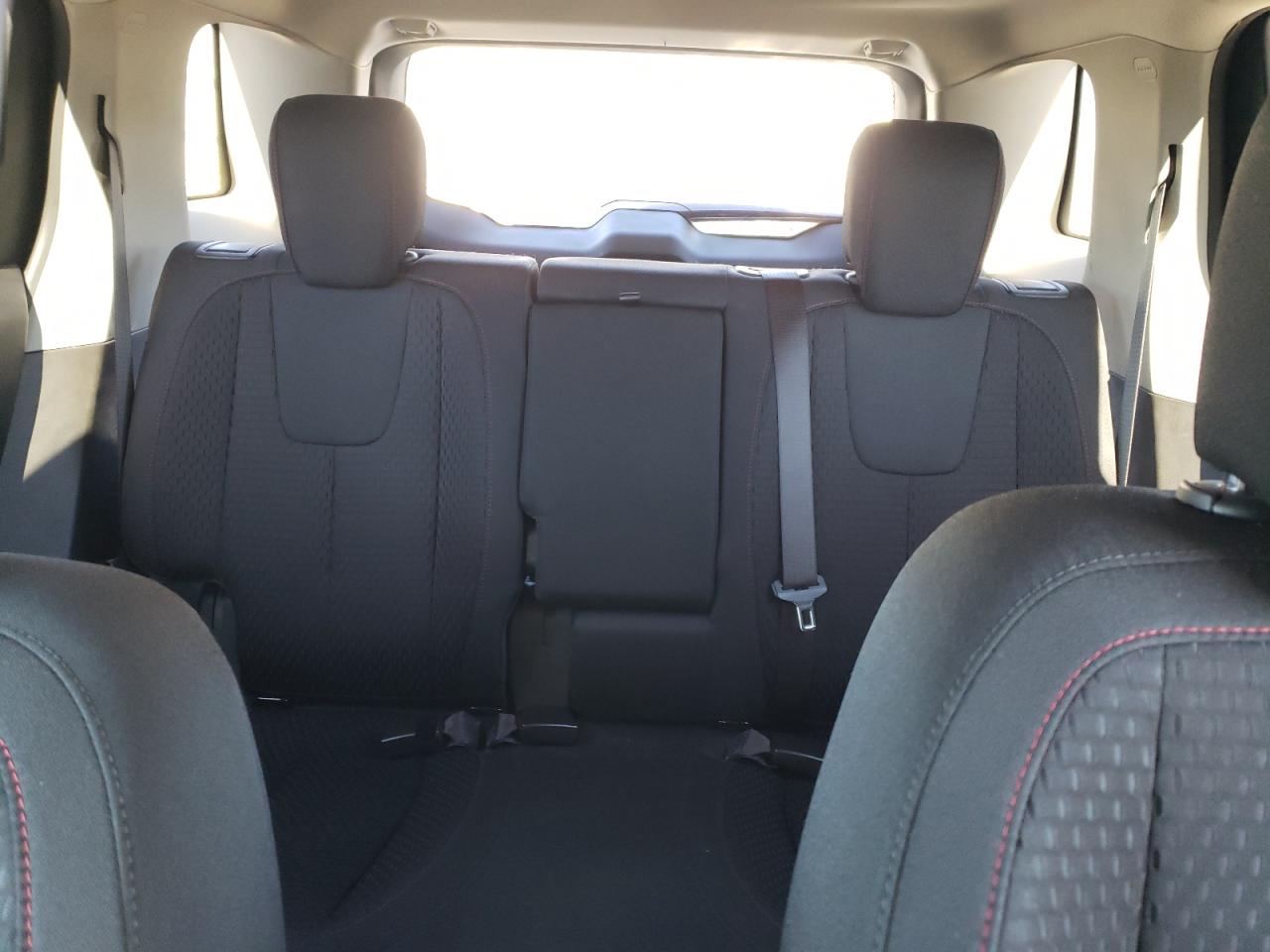 2015 GMC Terrain - Image 10