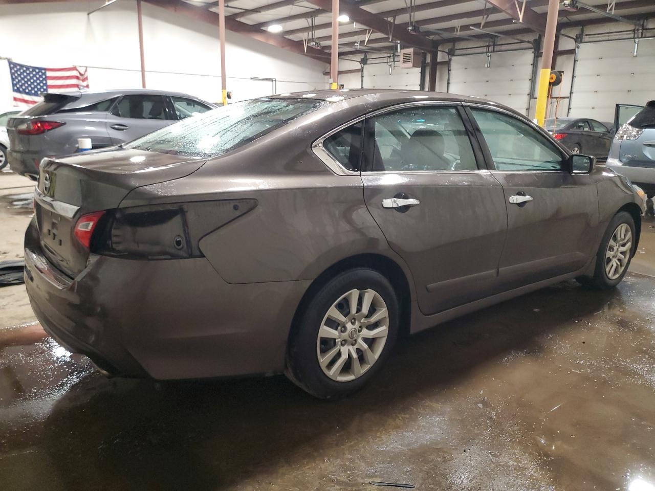 2016 Nissan Altima - Image 3