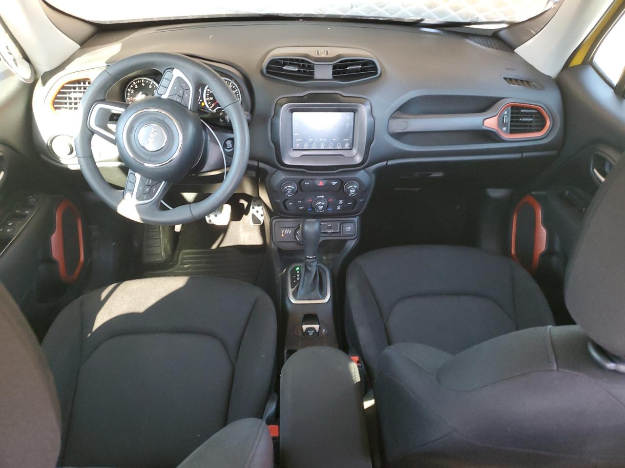 2018 Jeep Renegade - Image 8