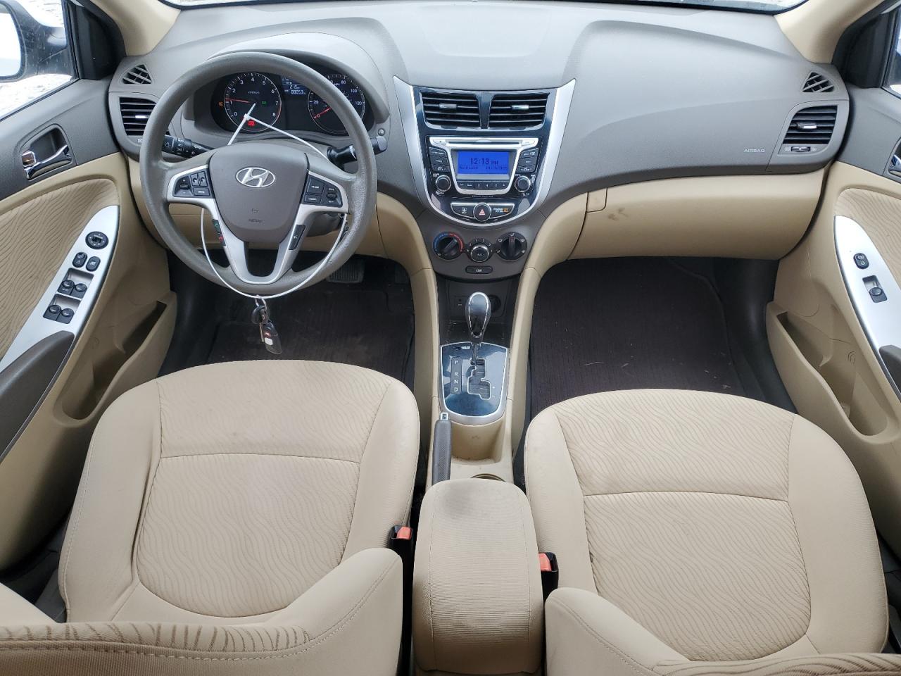 2014 Hyundai Accent - Image 8