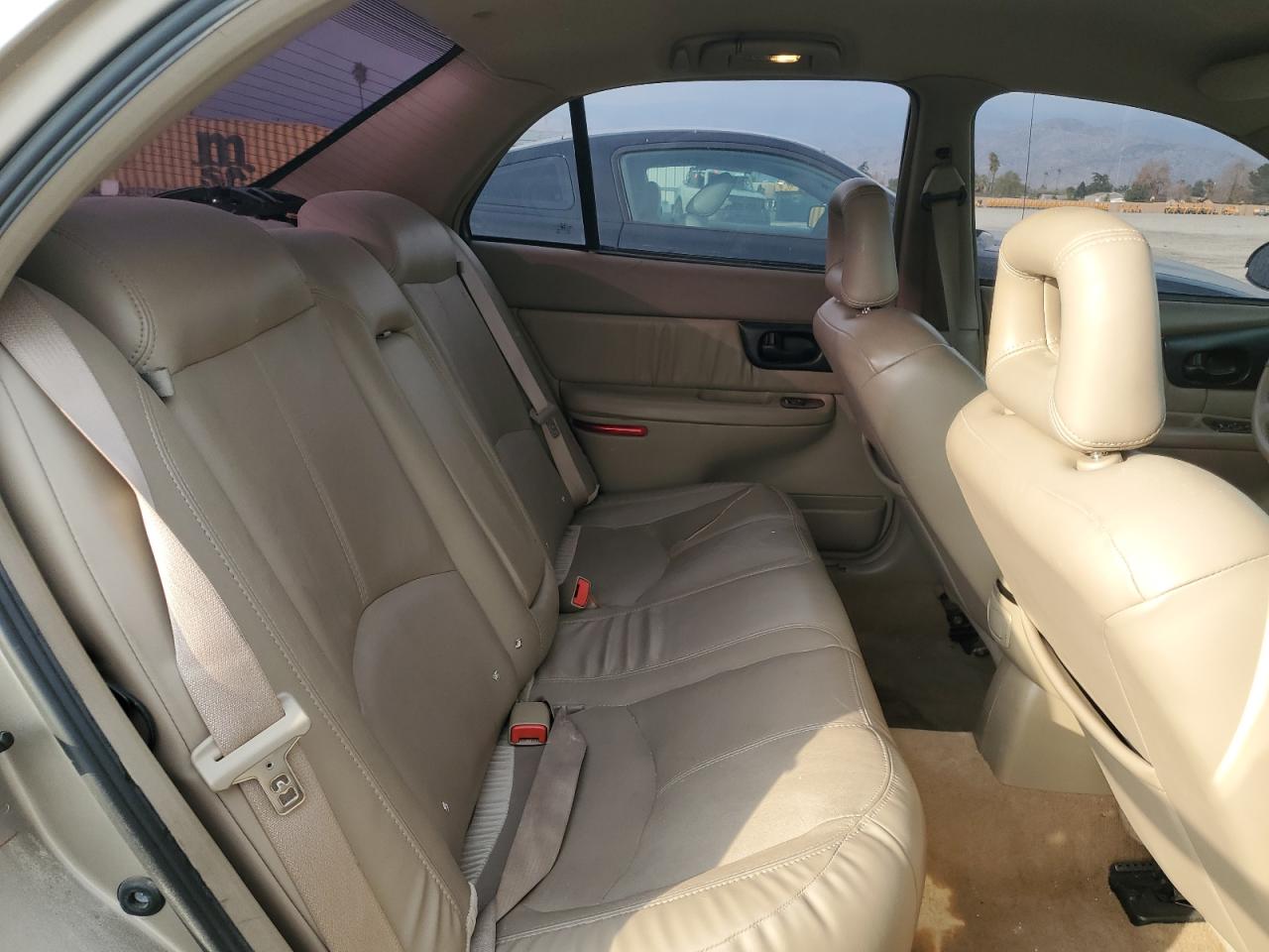 2003 Buick Regal - Image 10