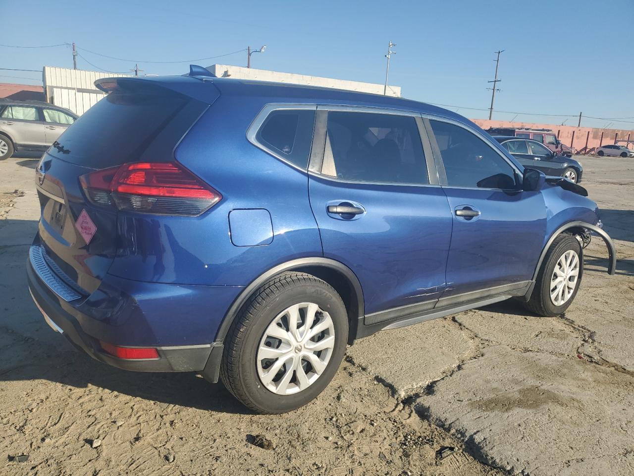 5N1AT2MT1HC780110 NISSAN ROGUE 2017