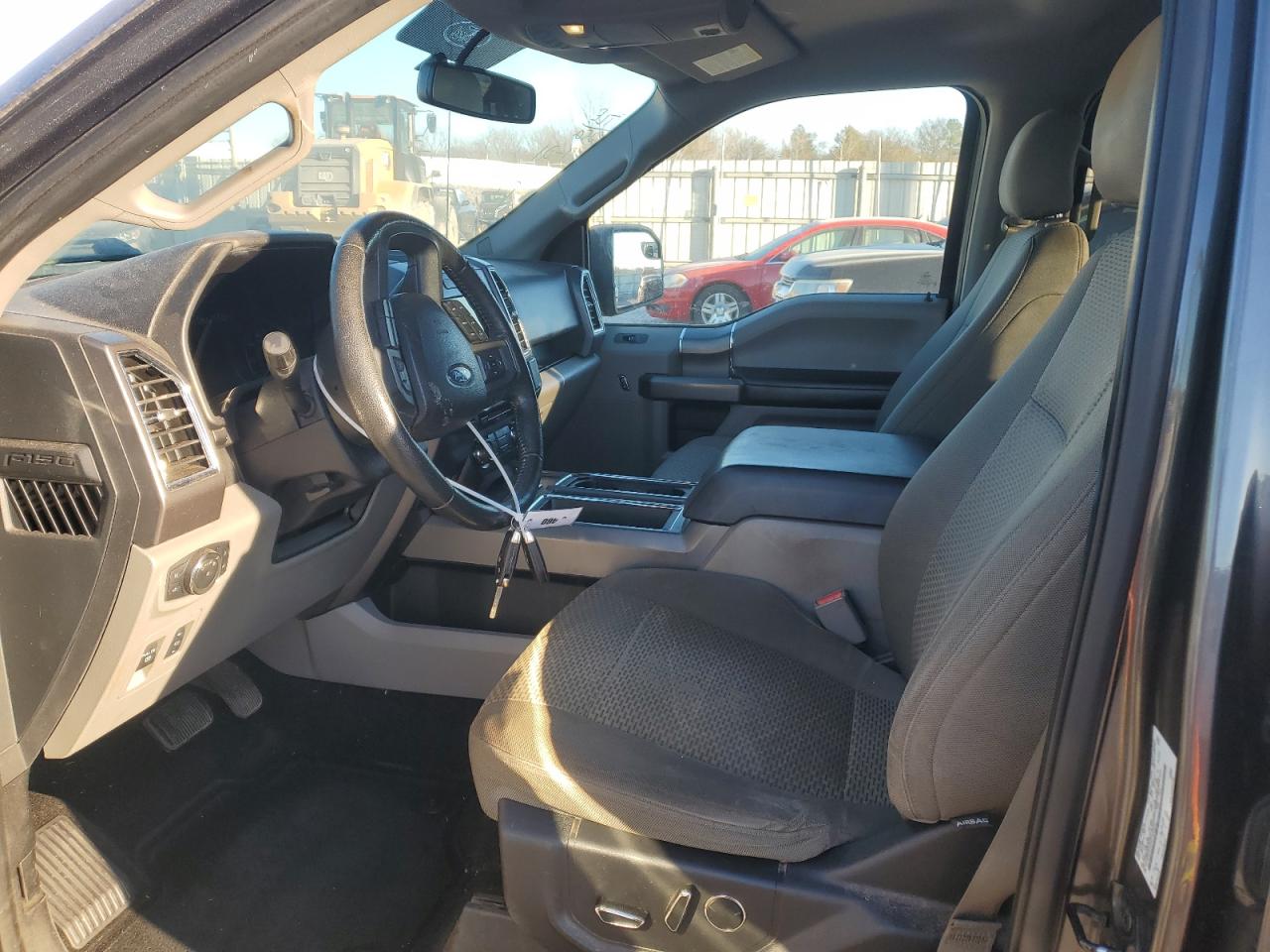 2015 Ford F-150 - Image 7