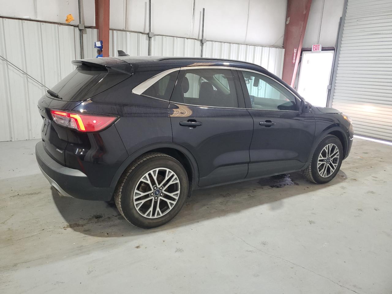 2021 Ford Escape - Image 3