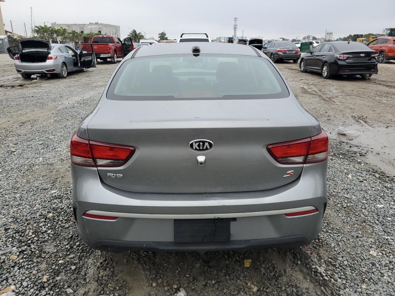 2021 Kia Rio - Image 6