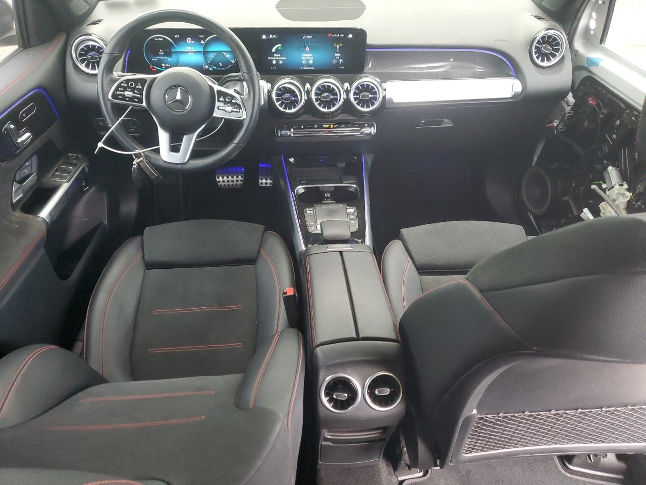 2022 Mercedes-Benz GLB - Image 8
