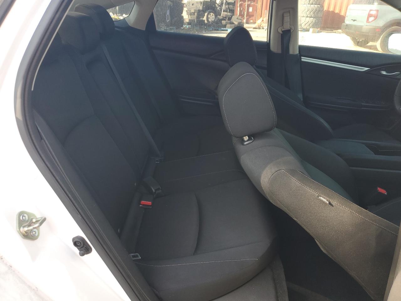 2016 Honda Civic - Image 10