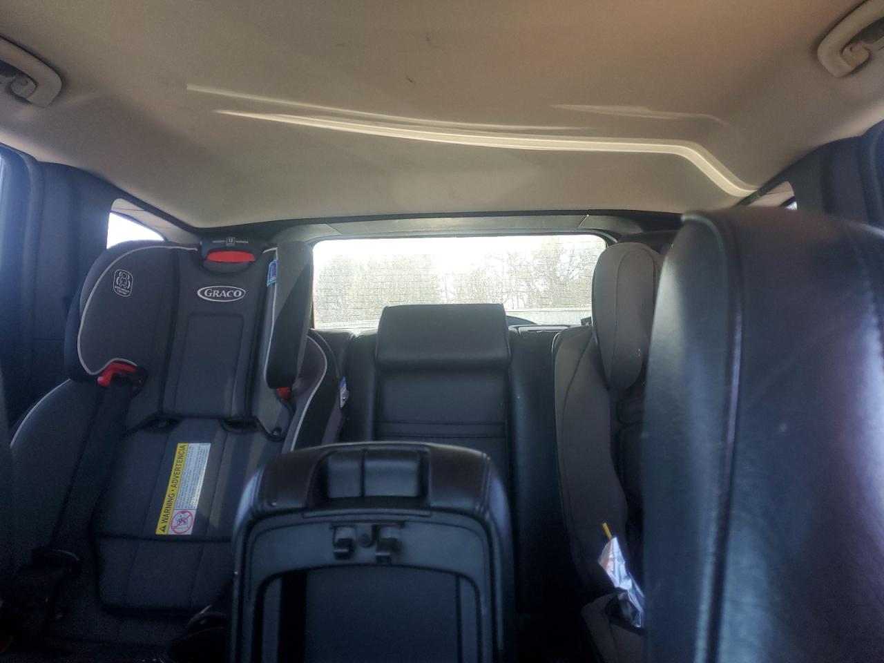 2011 Jeep Grand Cherokee - Image 10