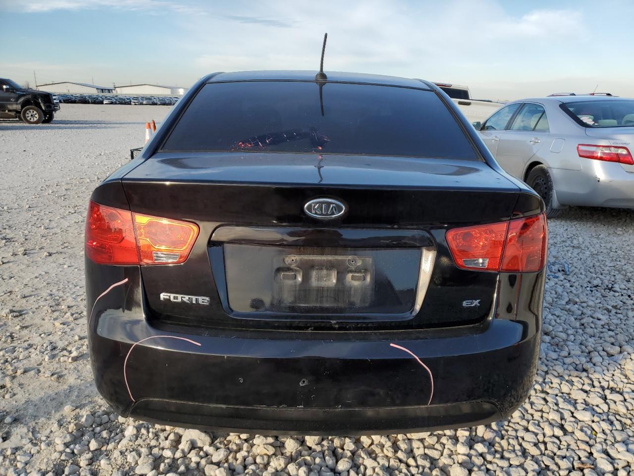 2013 Kia Forte - Image 6