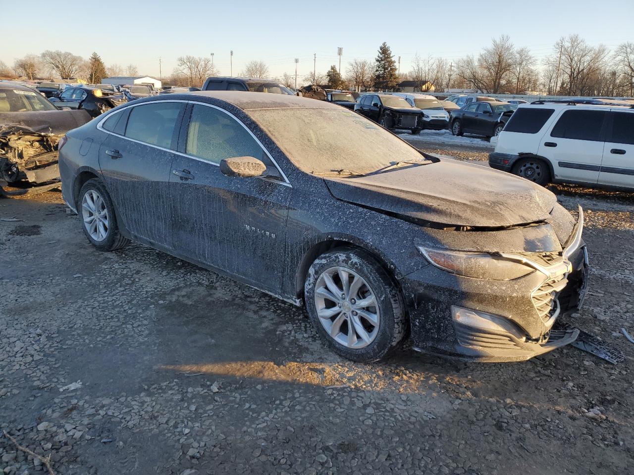 2019 Chevrolet Malibu - Image 4