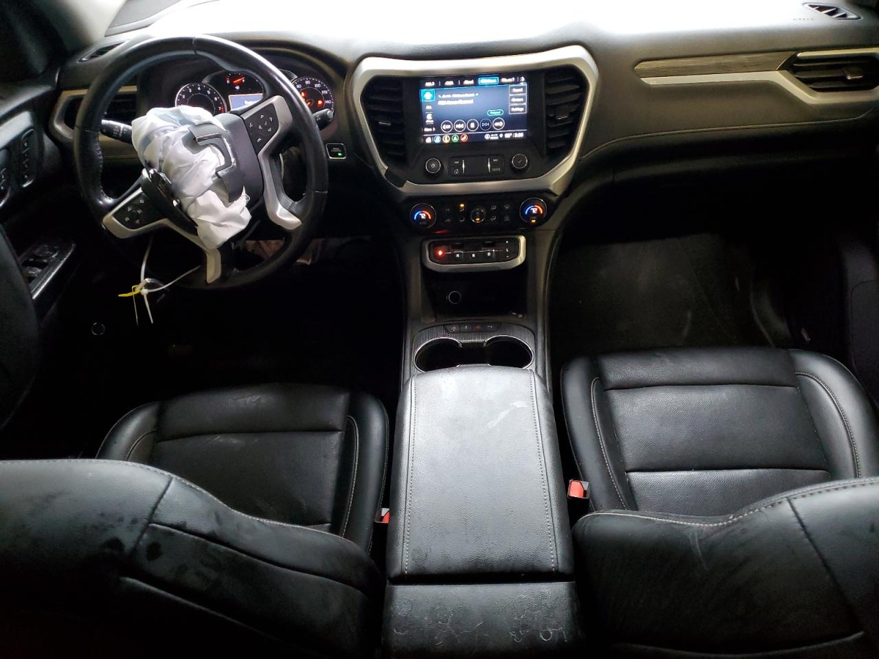 2021 GMC Acadia - Image 8