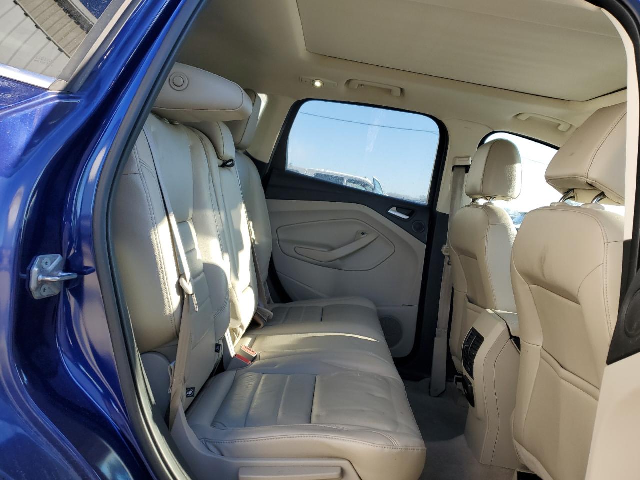 2016 Ford Escape - Image 12