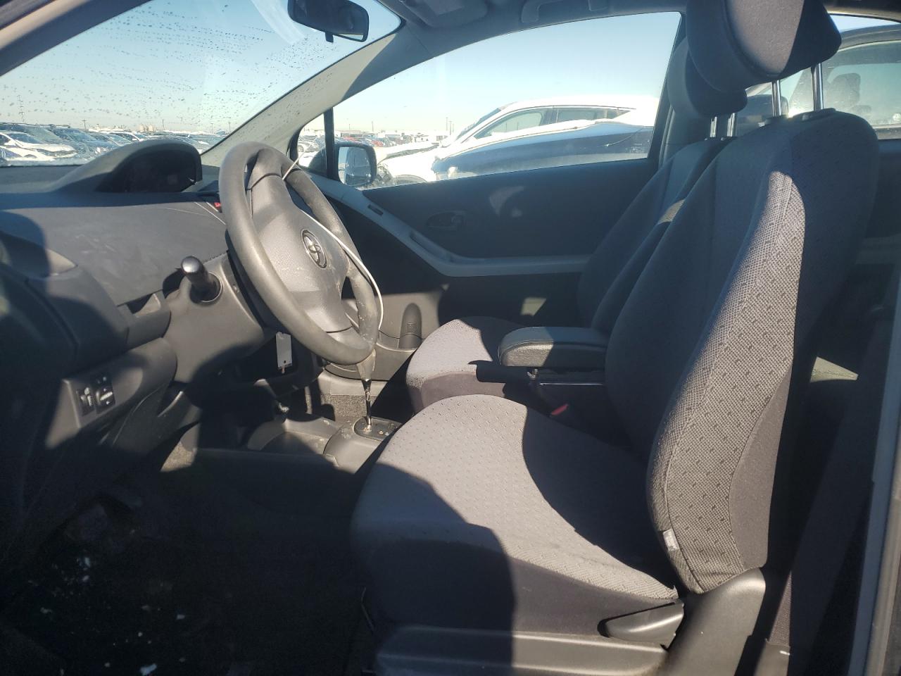 2011 Toyota Yaris - Image 7