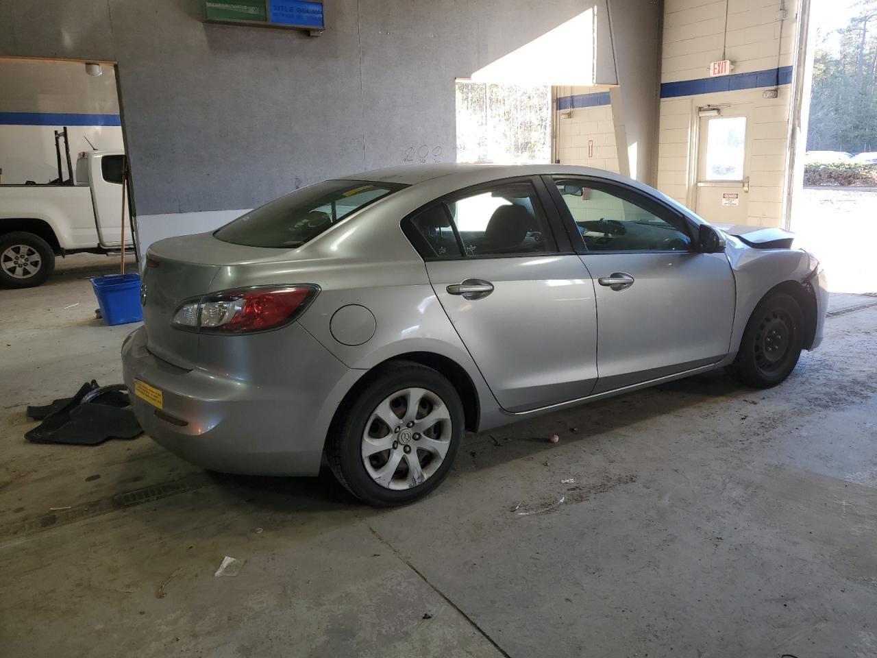2013 Mazda 3 - Image 3