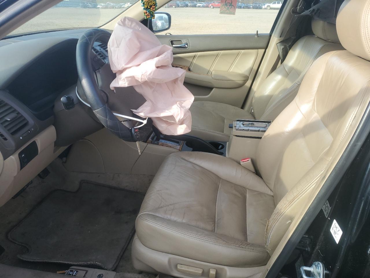 2004 Honda Accord - Image 7
