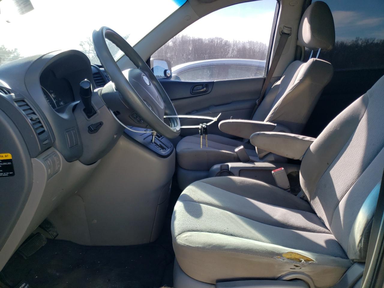 2012 Kia Sedona - Image 7