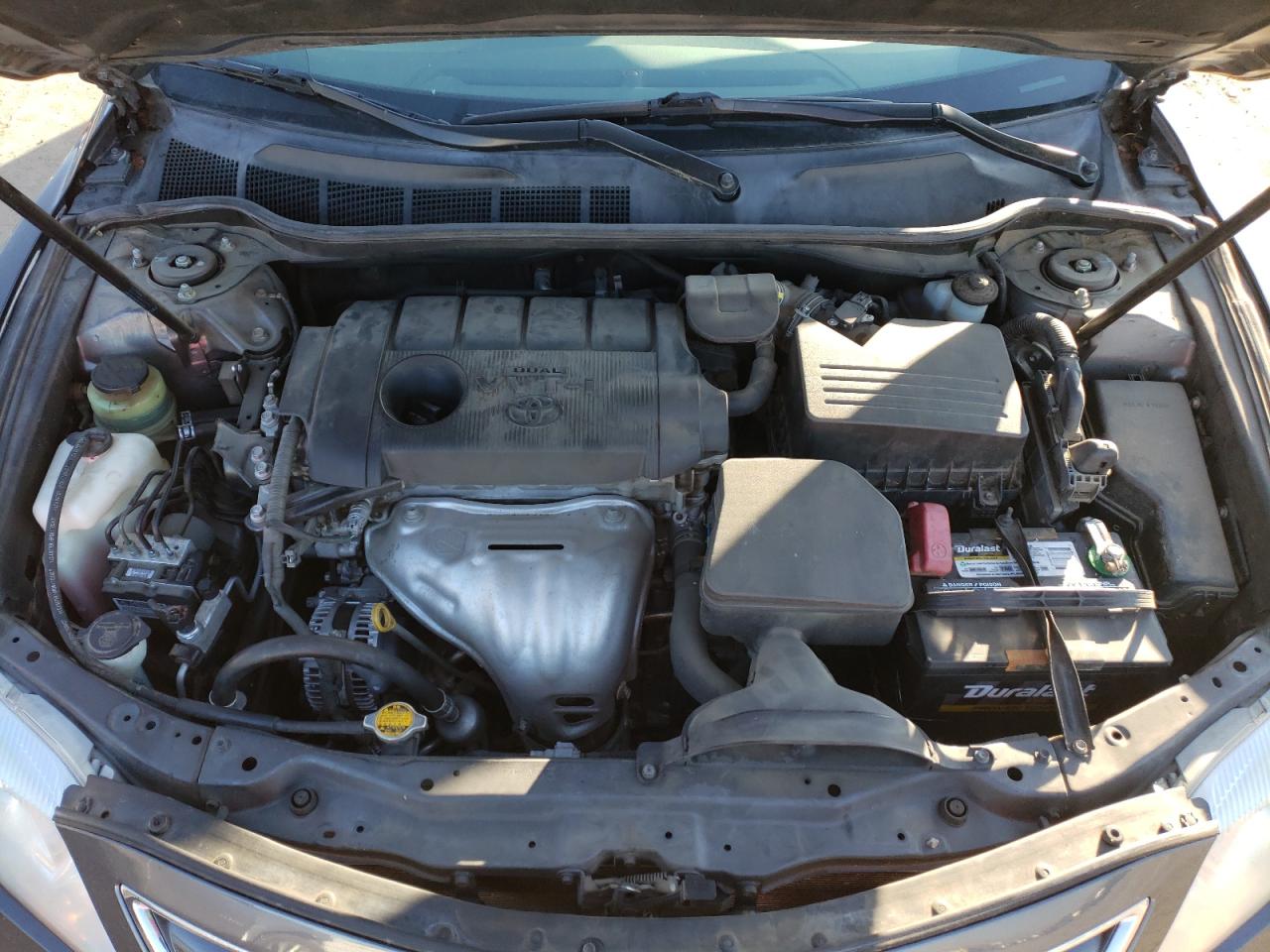 2011 Toyota Camry - Image 11