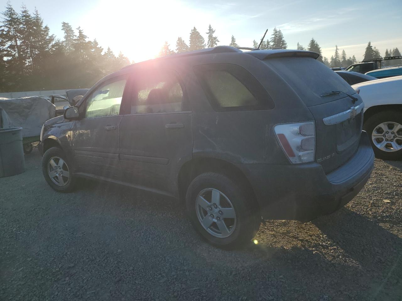 2008 Chevrolet Equinox - Image 2