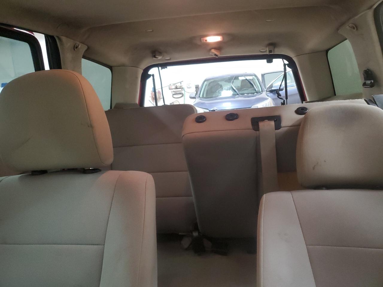 2011 Ford Escape - Image 10