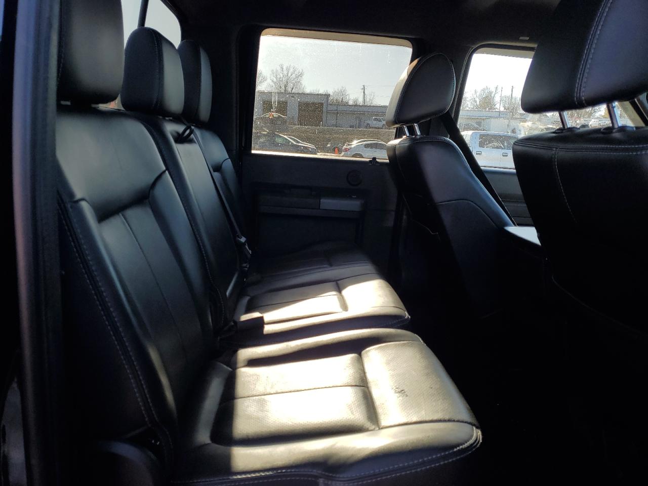 2011 Ford F350 - Image 10
