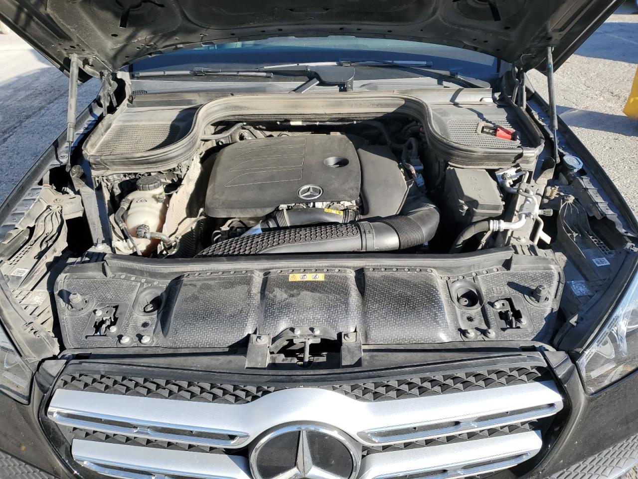 2021 Mercedes-Benz GLE - Image 12