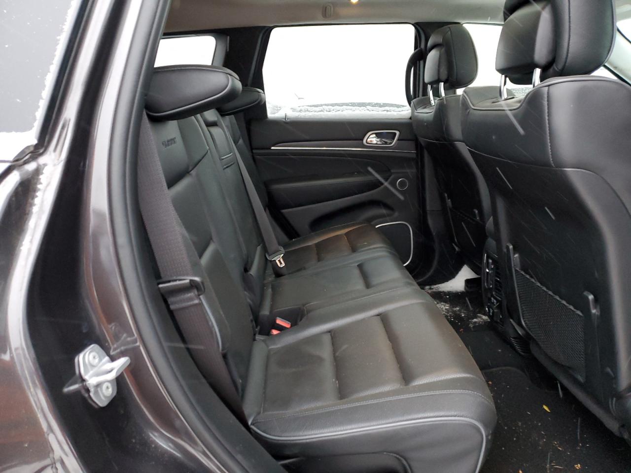 2019 Jeep Grand Cherokee - Image 10