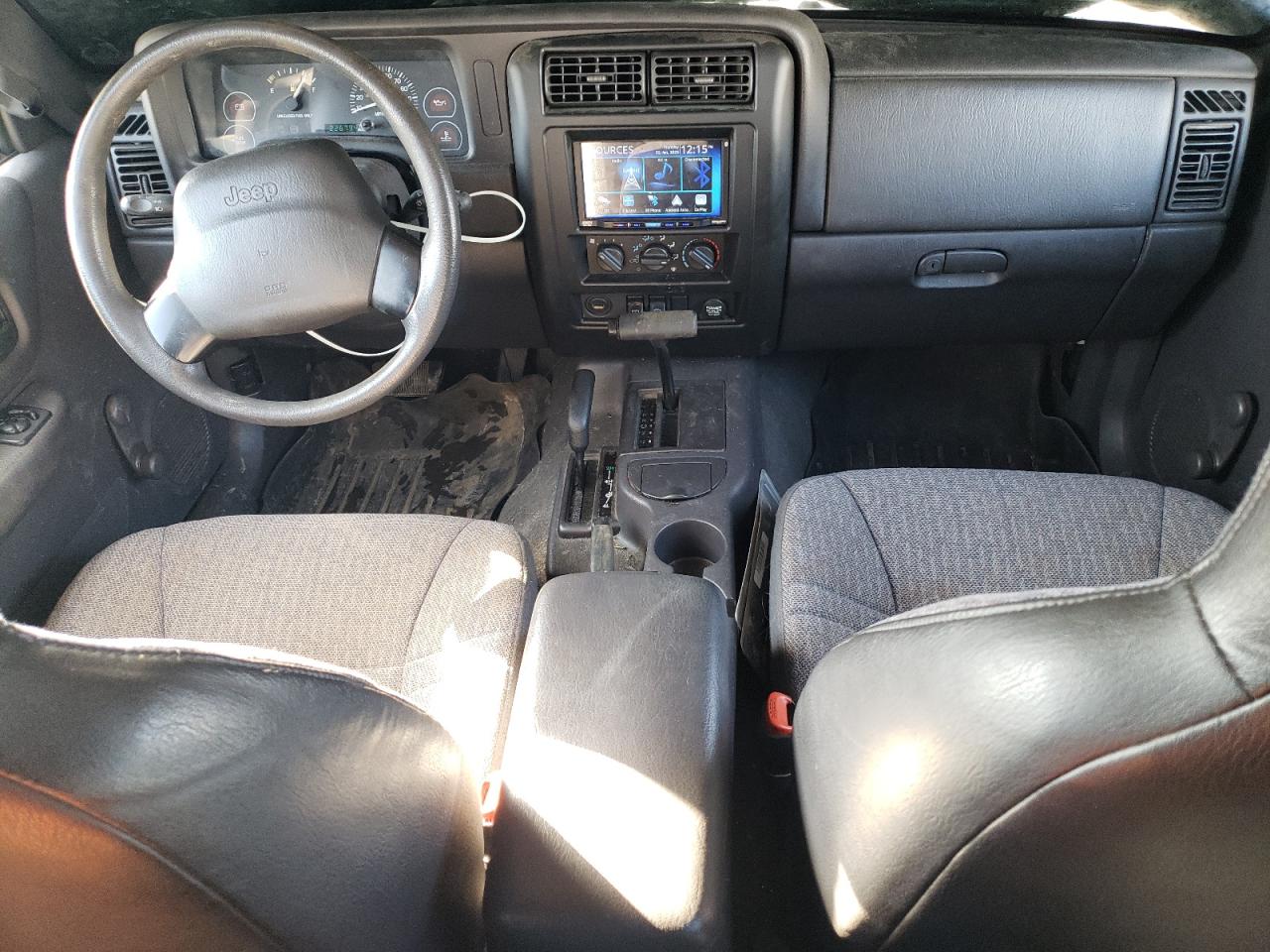 1999 Jeep Grand Cherokee - Image 8