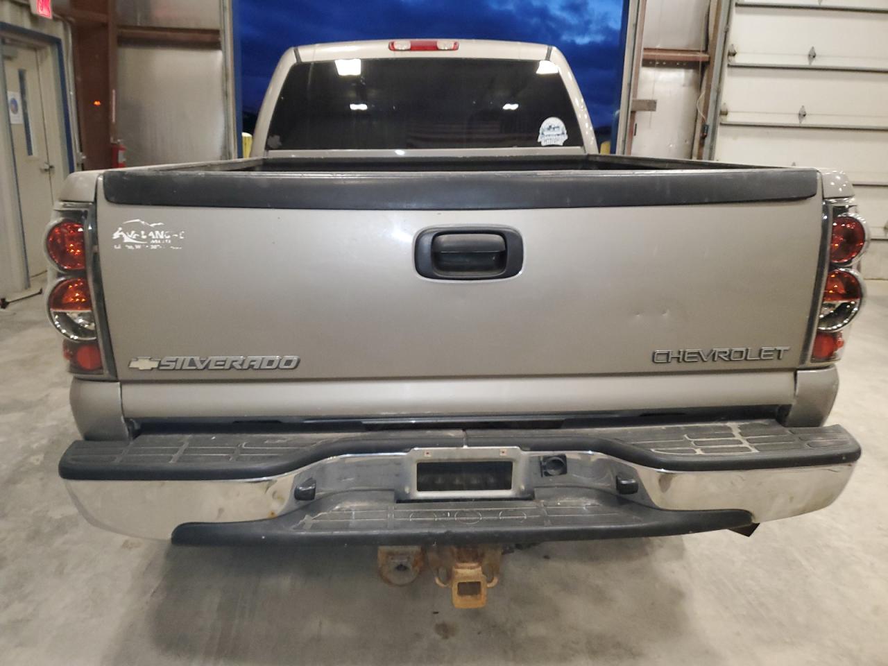 2002 Chevrolet Silverado - Image 6
