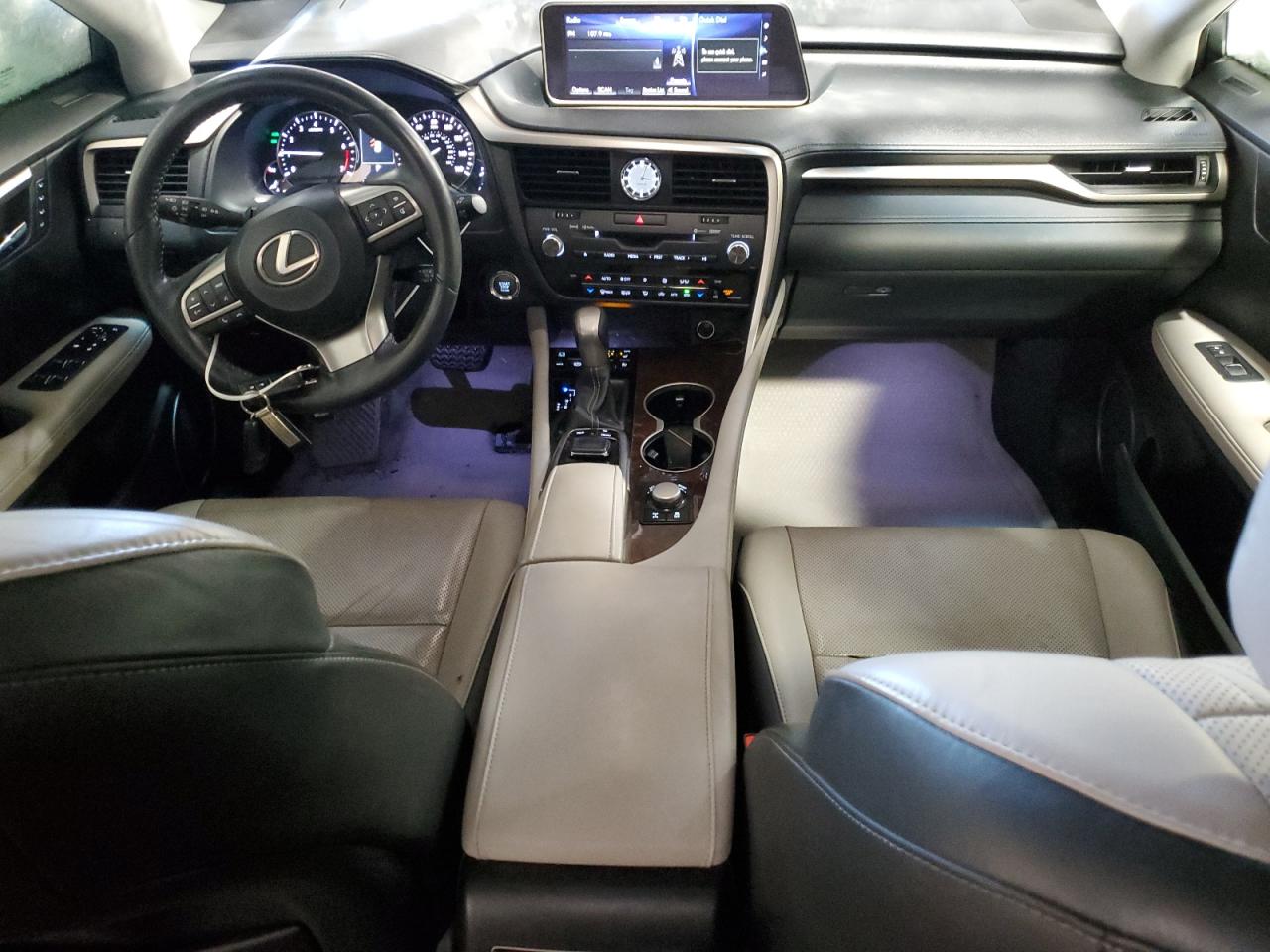 2016 Lexus RX - Image 8