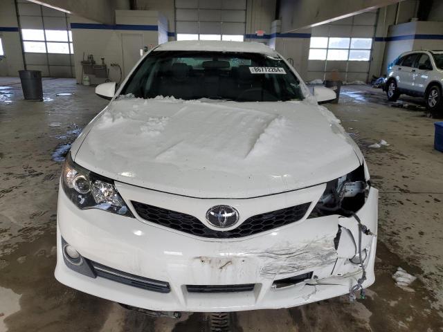  TOYOTA CAMRY 2012 Белы