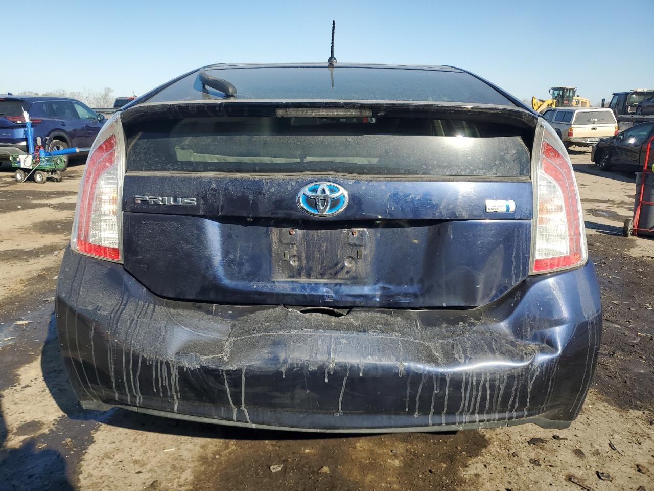 2012 Toyota Prius - Image 6